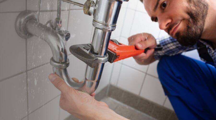 Professional same day plumber services in Moulton, TX